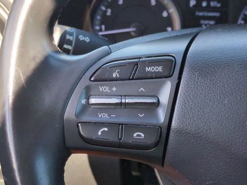 Used 2019 Hyundai Kona SEL image 25