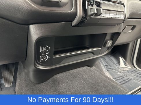 New 2026 RAM 2500 Tradesman AWD/4WD image 20