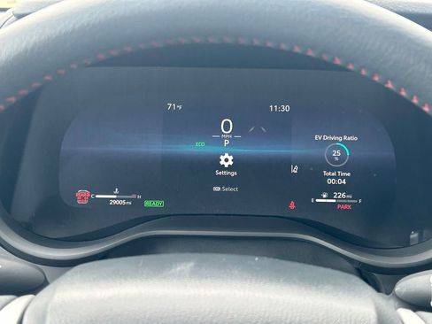 Used 2025 Toyota Sienna XSE w/ XSE Premium Package image 42