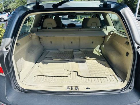 Used 2016 Volvo XC70 T5 Platinum w/ Protection Package image 23