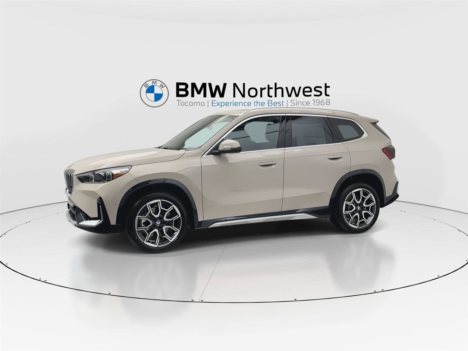 Used 2026 BMW X1 xDrive28i w/ Technology Package AWD/4WD image 10