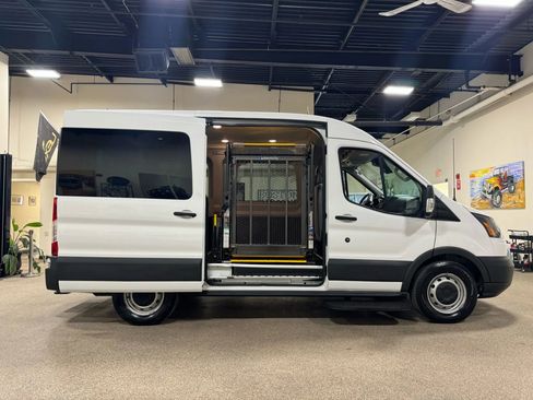 Used 2016 Ford Transit 150 130 Medium Roof image 22