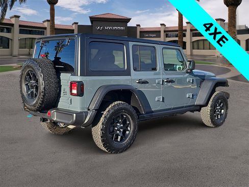 Used 2024 Jeep Wrangler Willys image 8
