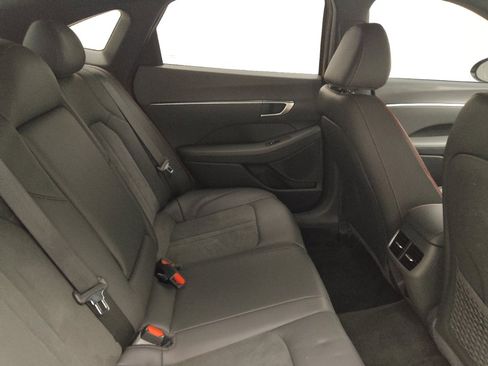 Used 2021 Hyundai Sonata SEL Plus w/ Tech Package image 19