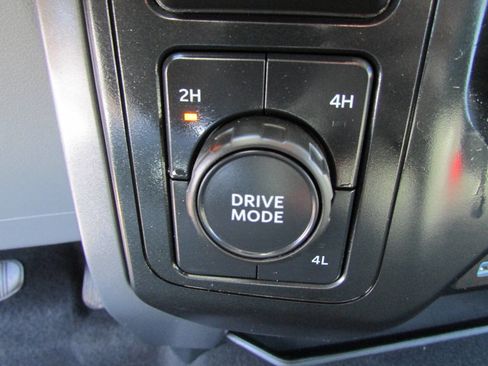 Used 2023 Ford F150 XLT image 22