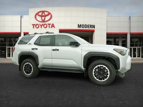New 2025 Toyota 4Runner TRD Off-Road Premium image 28