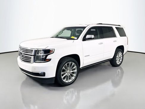 Used 2019 Chevrolet Tahoe Premier w/ Premier Plus Edition image 3