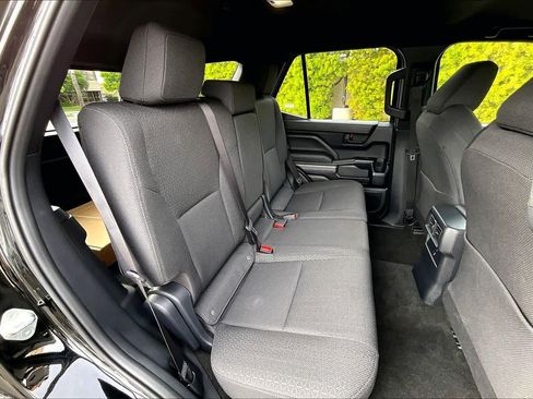 Used 2025 Toyota 4Runner SR5 image 19