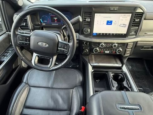 Certified 2025 Ford F350 Platinum image 8