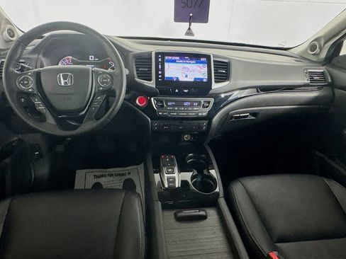 Used 2017 Honda Pilot Elite image 26