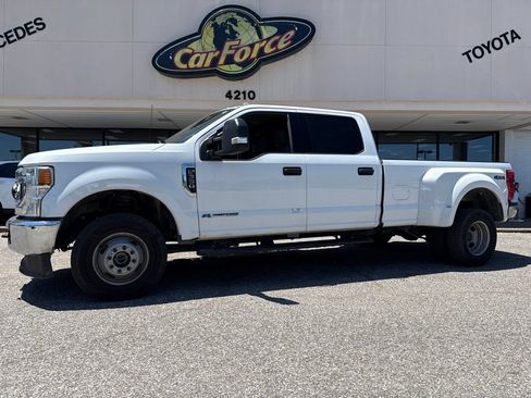 Used 2022 Ford F350 XLT AWD/4WD image 7