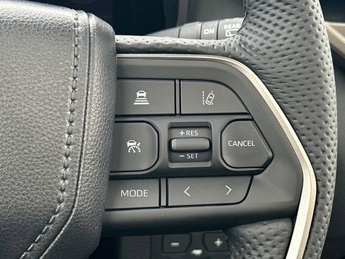 Used 2026 Toyota Sequoia Limited AWD/4WD image 22