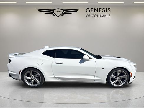 Used 2023 Chevrolet Camaro SS RWD image 4