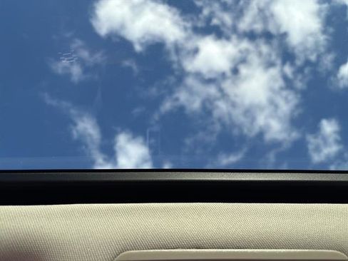 New 2026 Volkswagen Atlas SE image 24