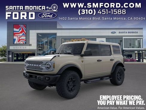 New 2026 Ford Bronco Badlands AWD/4WD image 1