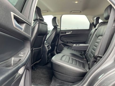 Used 2021 Ford Edge SEL w/ Convenience Package image 24
