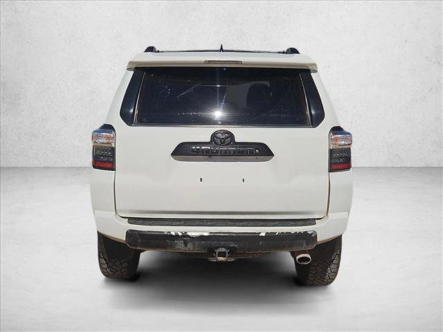Used 2018 Toyota 4Runner TRD Off-Road Premium AWD/4WD image 7