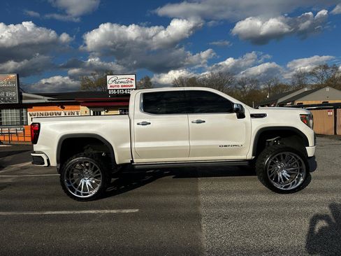 Used 2019 GMC Sierra 1500 Denali w/ Denali Ultimate Package image 4