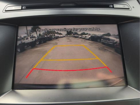 Used 2017 Hyundai Santa Fe SE image 23