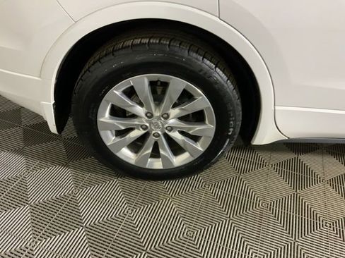 Used 2018 Buick Envision Essence image 39