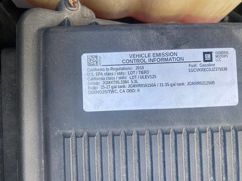 Used 2018 Chevrolet Silverado 1500 LT w/ All Star Edition image 28