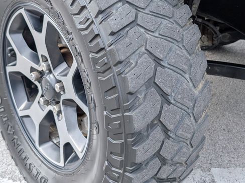 Used 2018 Jeep Wrangler Unlimited Rubicon image 31