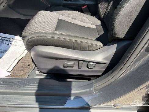 Certified 2025 Subaru Outback Premium AWD/4WD image 23