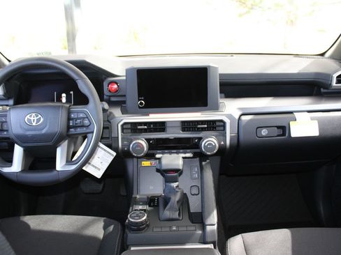New 2026 Toyota 4Runner 4WD image 23