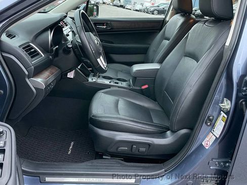 Used 2016 Subaru Outback 3.6R Limited image 7
