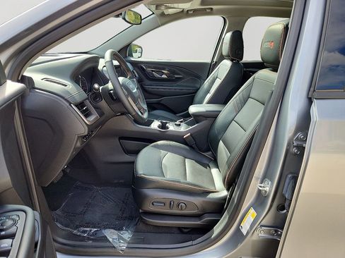 Used 2024 GMC Terrain AT4 w/ Infotainment Package II image 14