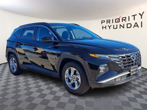 Used 2024 Hyundai Tucson SEL image 3