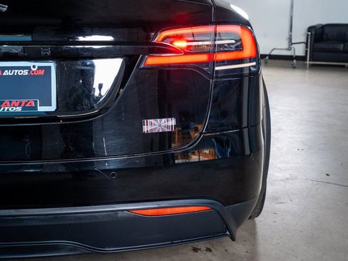 Used 2022 Tesla Model X Plaid image 27