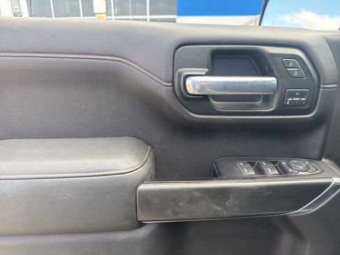 Used 2019 GMC Sierra 1500 AT4 w/ Off Road Performance Package image 14