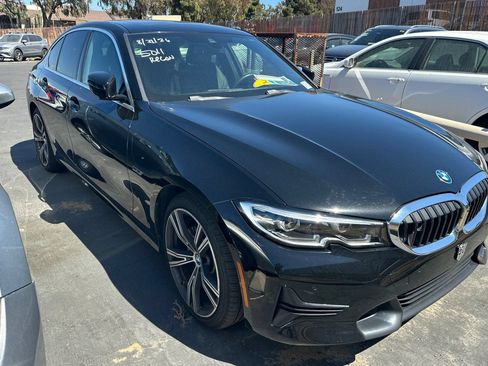 Used 2022 BMW 330e w/ Convenience Package RWD image 2