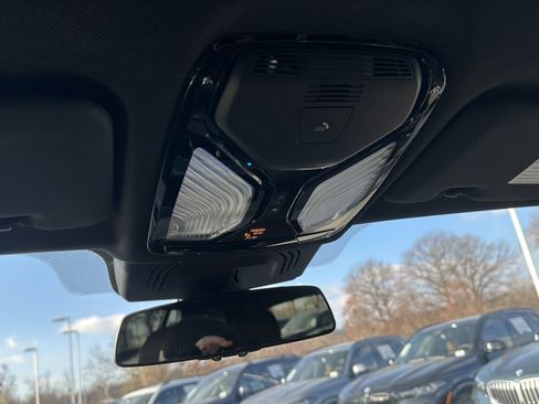 Used 2019 BMW X5 xDrive50i image 28