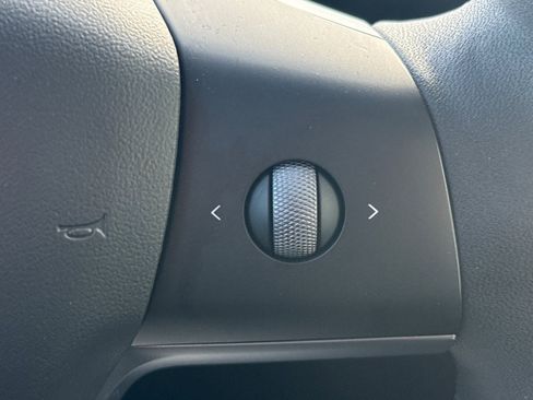 Used 2022 Tesla Model 3 Long Range image 28