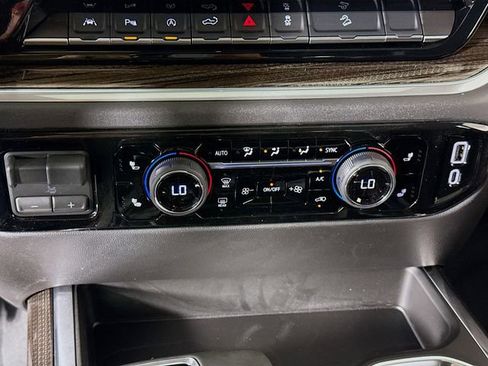 New 2026 Chevrolet Silverado 1500 LT Trail Boss w/ LT Trail Boss Premium Package AWD/4WD image 18