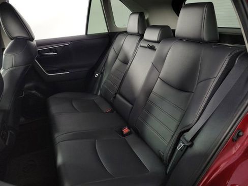 Used 2020 Toyota RAV4 Limited FWD image 17