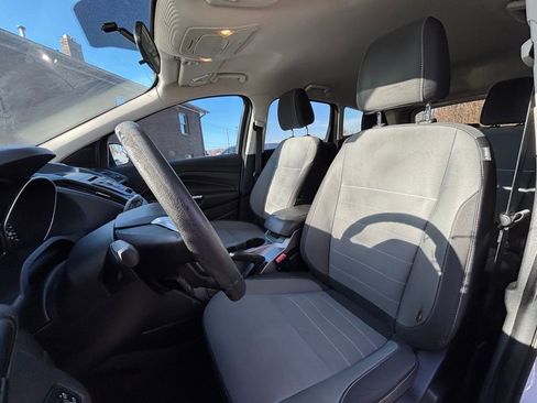 Used 2015 Ford Escape SE image 13