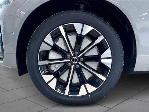 New 2026 Volvo XC60 T8 Plus w/ Protection Package Premier image 16