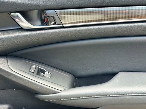 Used 2021 Honda Accord Sport image 20