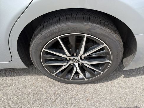 Used 2023 Toyota Camry SE FWD image 21