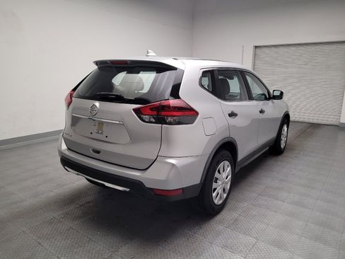 Used 2020 Nissan Rogue S FWD image 9