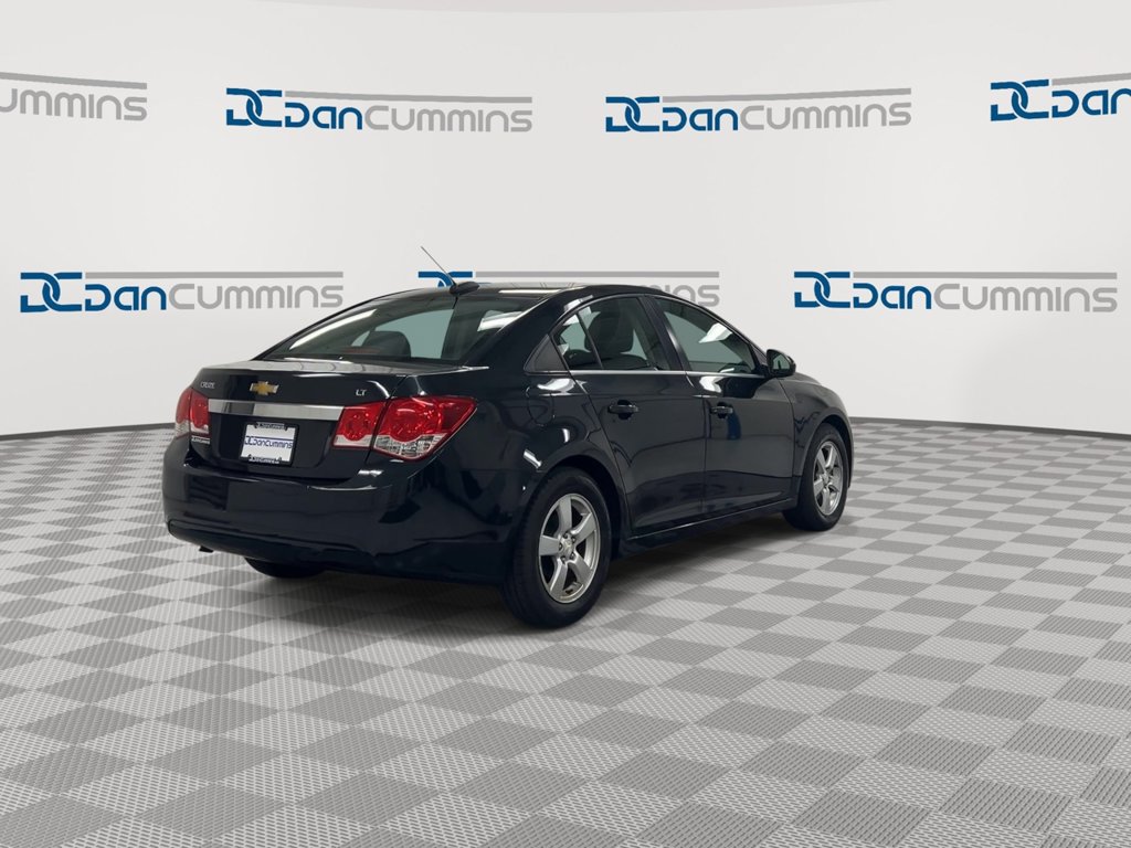 Used 2016 Chevrolet Cruze LT FWD image 8