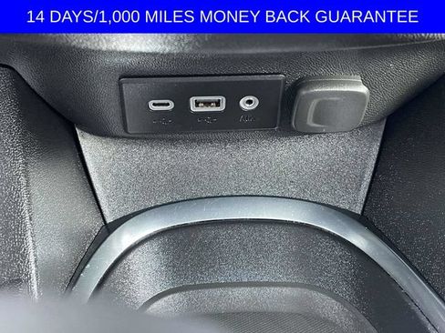 Used 2025 Chevrolet Malibu LT FWD image 25