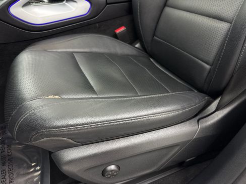 Used 2022 Mercedes-Benz GLE 350 w/ Premium Package image 35