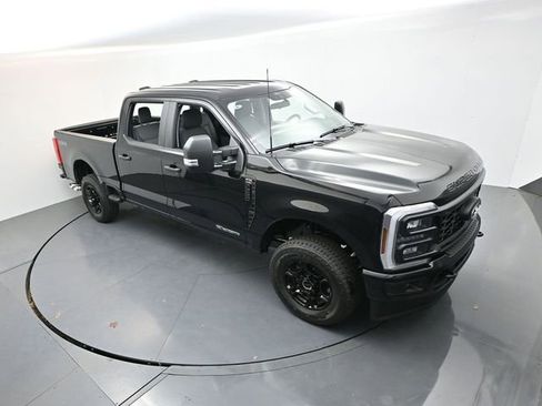 New 2026 Ford F250 XL AWD/4WD image 18