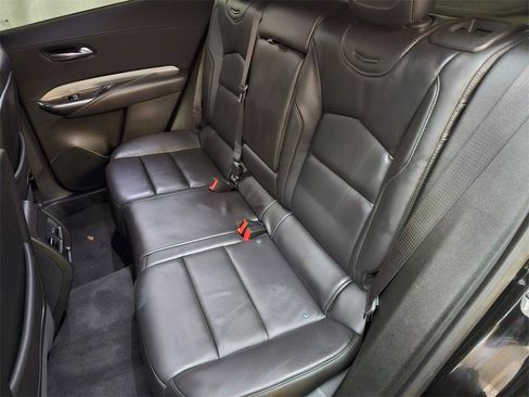 Used 2020 Cadillac XT4 Premium Luxury image 17