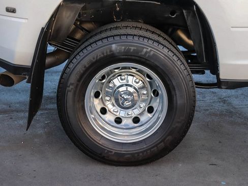 Used 2025 RAM 3500 Lone Star AWD/4WD image 12