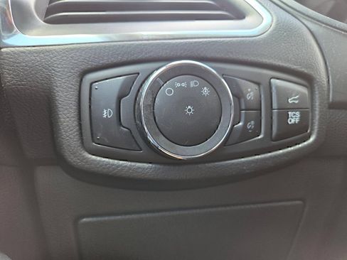 Used 2023 Ford Edge Titanium AWD/4WD image 12